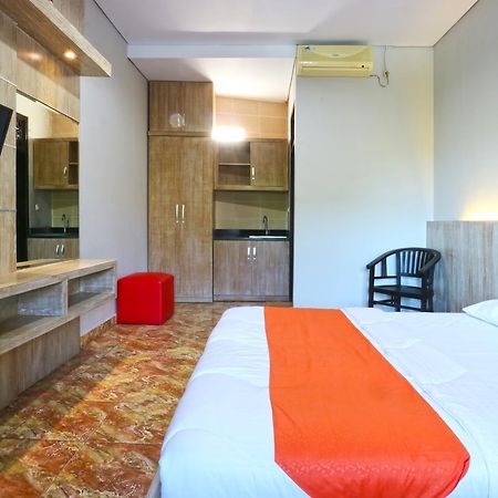 Bangsal Homestay Денпасар Екстериор снимка