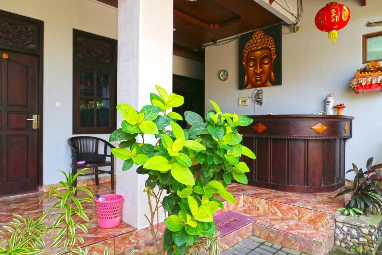 Bangsal Homestay Денпасар Екстериор снимка