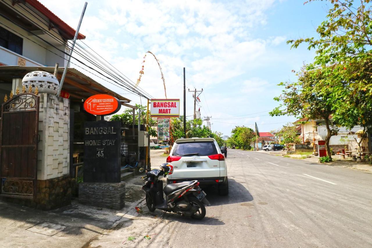 Bangsal Homestay Денпасар Екстериор снимка