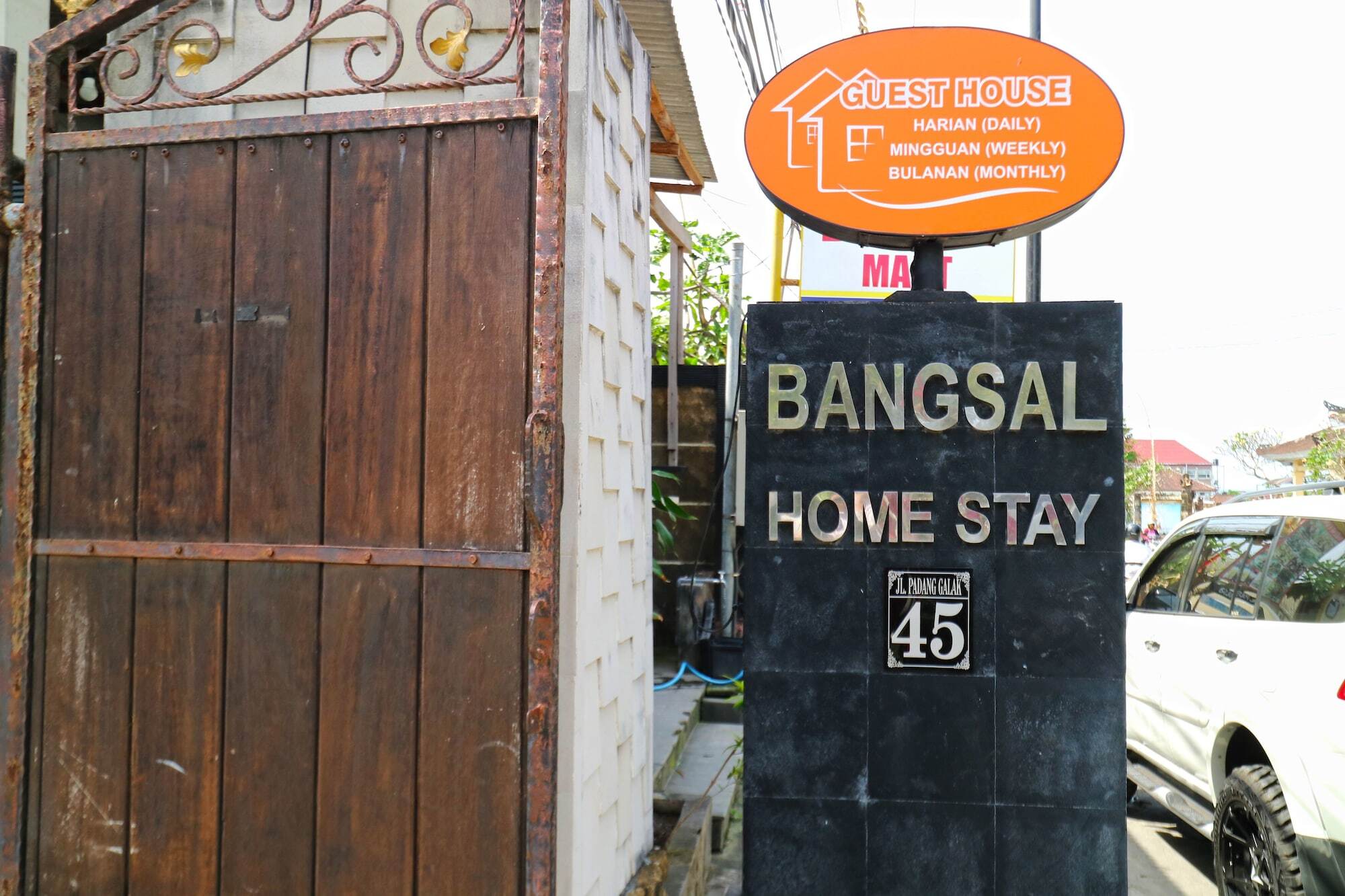 Bangsal Homestay Денпасар Екстериор снимка